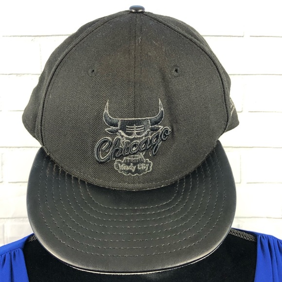 New Era Other - SOLD! NEW ERA Chicago Bulls Snapback Hat